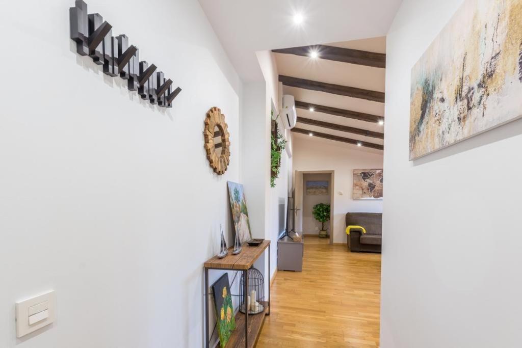 Palacio Descalzos -Atico 3B- Parking Incluido 투델라 외부 사진