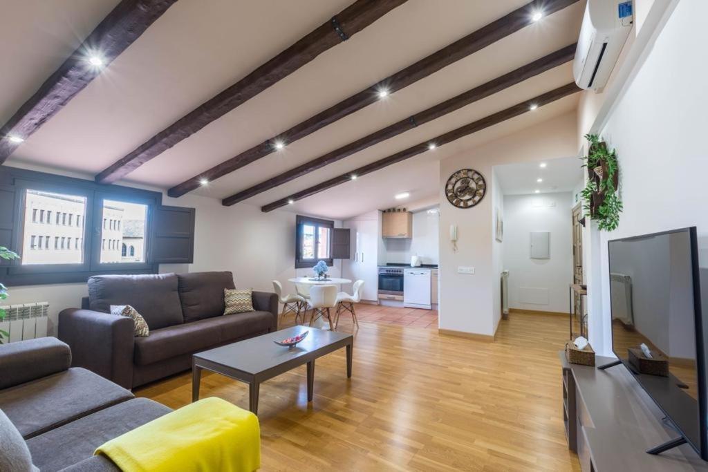 Palacio Descalzos -Atico 3B- Parking Incluido 투델라 외부 사진